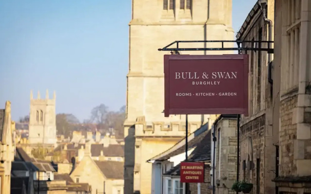 The Bull And Swan