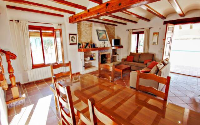 Finca Pere - panoramic hillside holiday house in Benissa