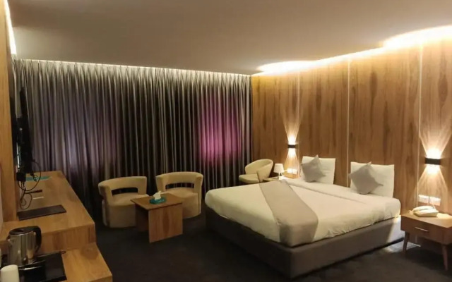 Sandy Palace Hotel