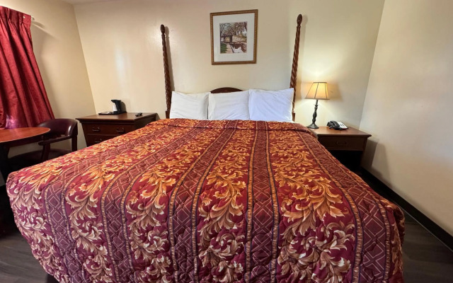 Whispering Pines by Hotel O Whitestone VA