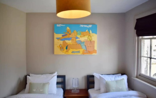 2 Bedroom Central Maisonette Apartment