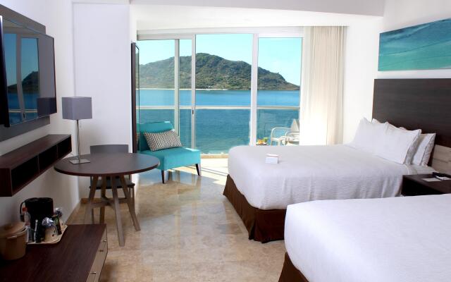 Holiday Inn Resort Mazatlan by IHG