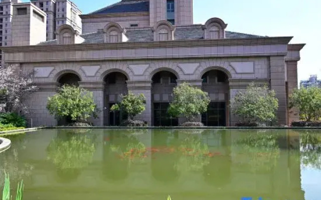 Fengjing Hotel (Shanghai Jinshan City Beach Branch)