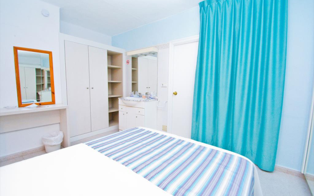 Hostal Sa Paissa - Adults Only