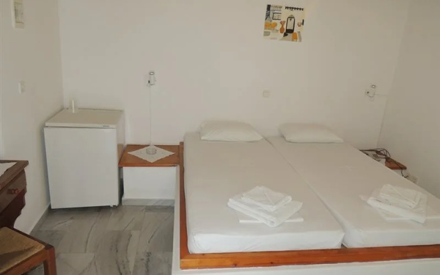 Santa Maria Surfing Beach Hotel (Village/Camping)