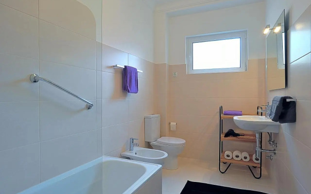 Liverpool Antic 5 Bedrooms