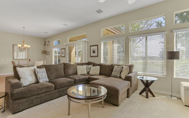 Golfing & Festival Lover's Paradise