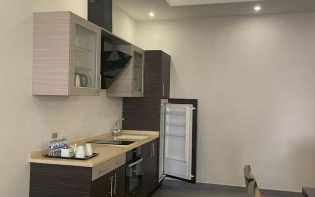 The Capital O 672 Refal Homes Suites