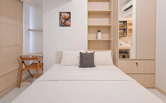 Simple Style Studio Apartment (No Kitchen) At Tokyo Riverside Pik 2 – Guest Rooms – Jakarta