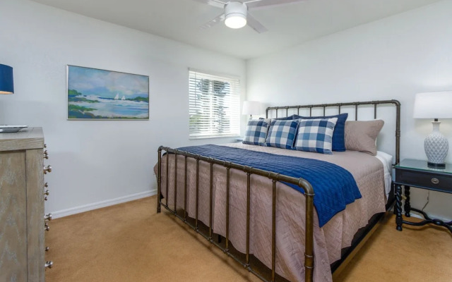 On The Rocks 6 Bedroom Home by Redawning