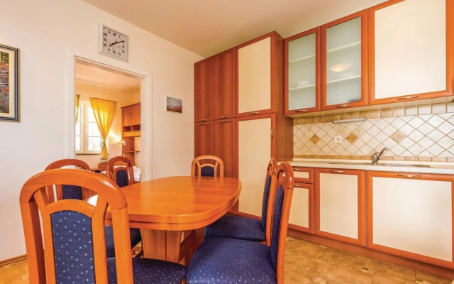 Nice Home in Banjol With Wifi and 2 Bedrooms