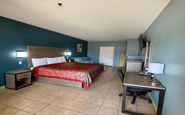 Weslaco Inn by Capital O Near Mercedes