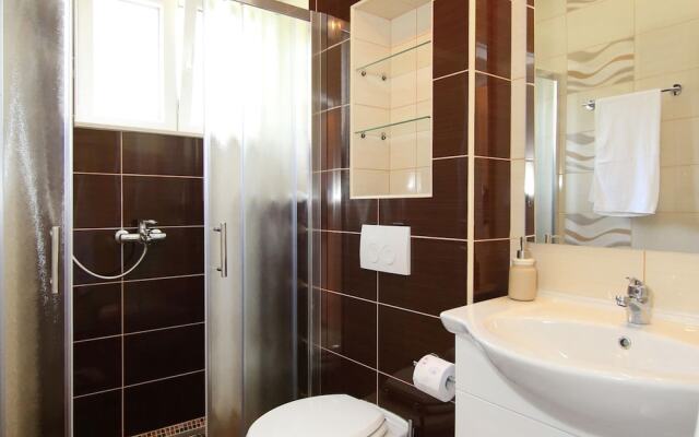Modern Apartment in Kastel Stari