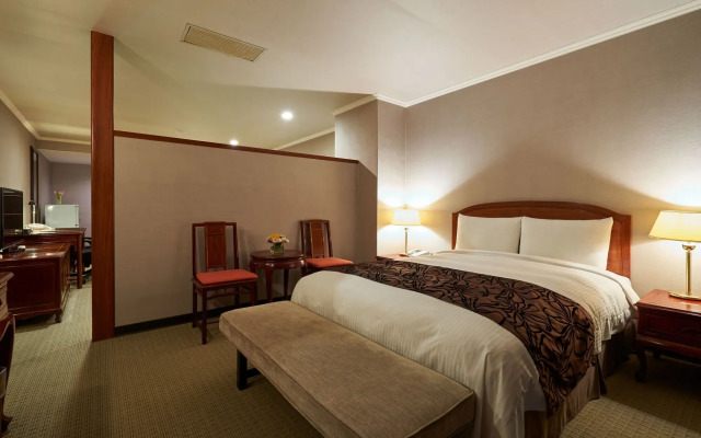 Sol Hotel