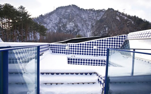 Jeongseon Rock Itsuda Pension