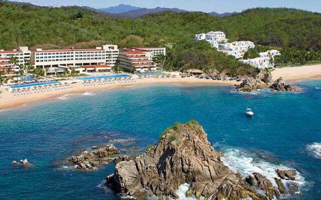 Dreams Huatulco Resort & Spa - All Inclusive