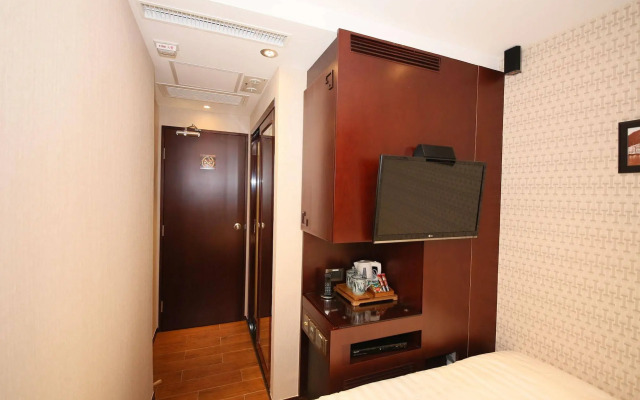 The Shai Red Hotel - formerly Mingle in The Shai