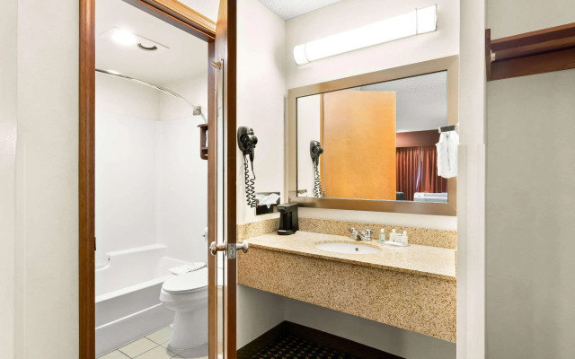 Quality Inn Mount Vernon