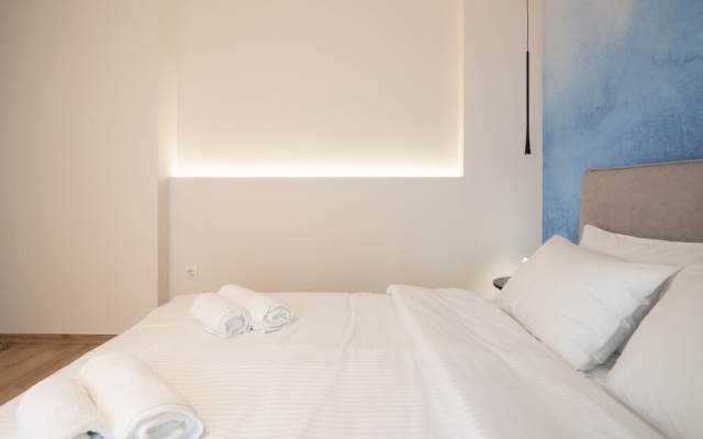 Io Suites