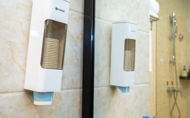 Netfish e-sports Hotel (Shanghai Hongqiao Railway Station)