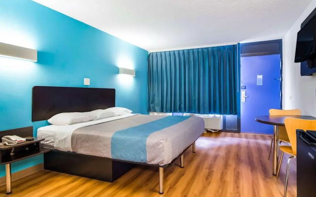 Motel 6 Lagrange, Ga