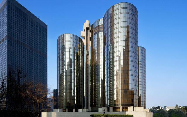 The Westin Bonaventure Hotel and Suites, Los Angeles
