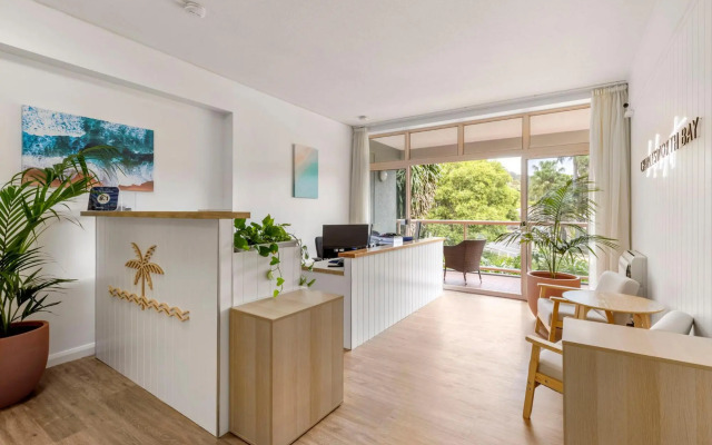 Pacific Bay Resort Suite