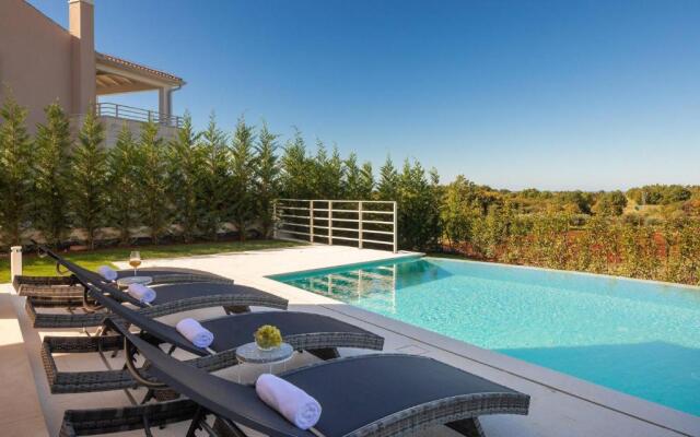Villa Alicia by ILC
