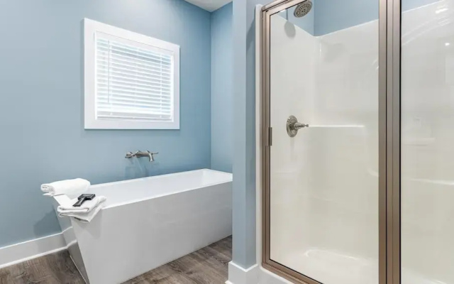Dreezy's Hideaway by Southern Vacation Rentals