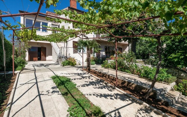 Awesome Home in Labin With Wifi and 3 Bedrooms