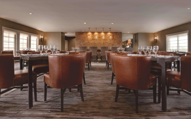Embassy Suites by Hilton Scottsdale Resort