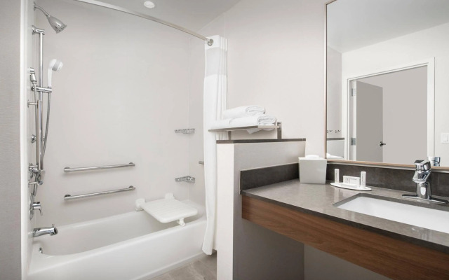 Fairfield Inn & Suites by Marriott Gainesville I-75