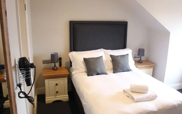 Hillview Serviced Apartments