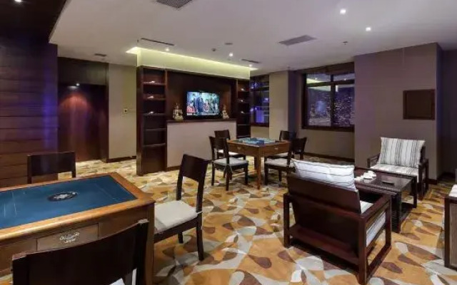 Snow Sands Grand Hotel