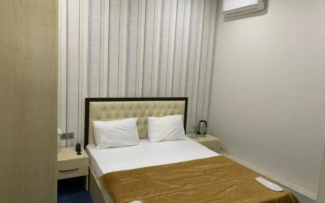 Riva Hotel