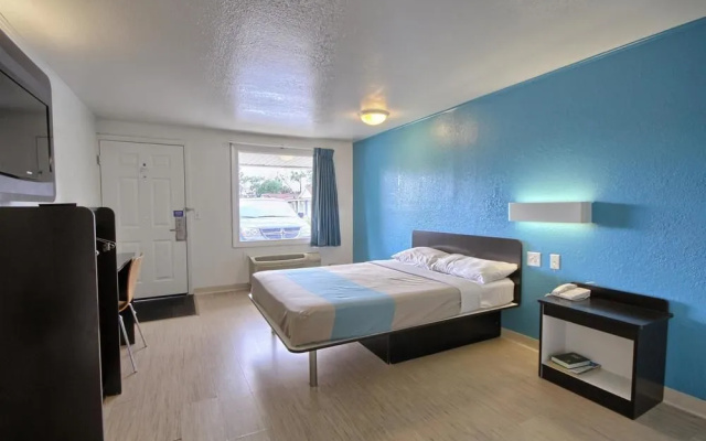 Motel 6 Ann Arbor