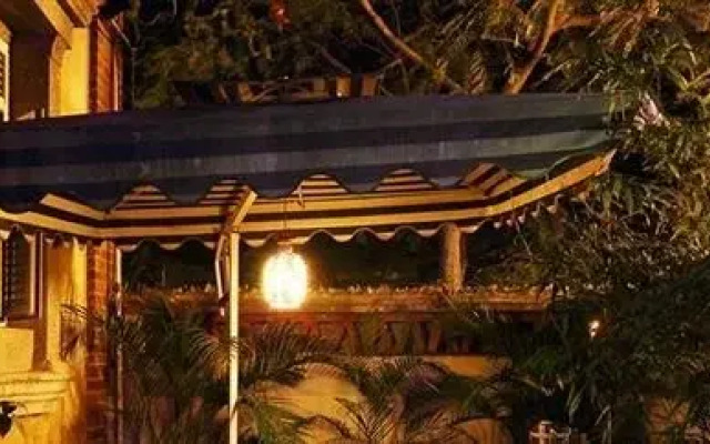 Youzou Riyue Family Hotel