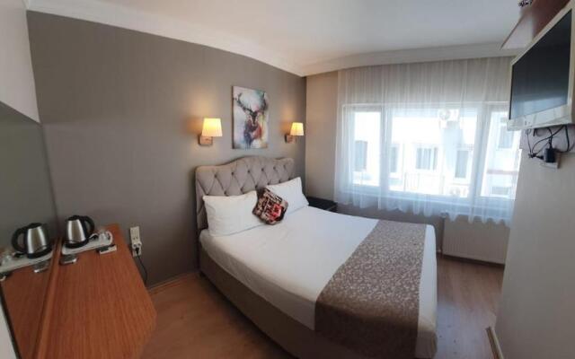 Taksi̇m Li̇fe House