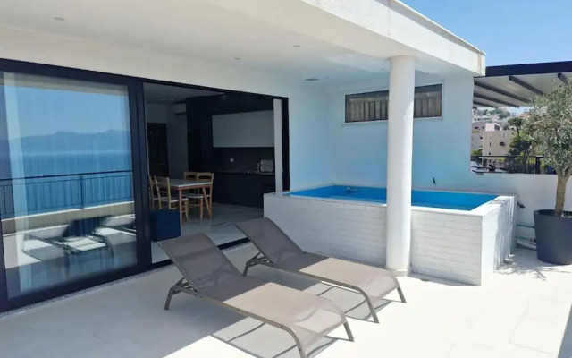 Joanna Suites