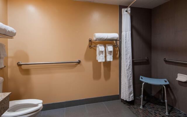 Best Western Plus Suites-Greenville