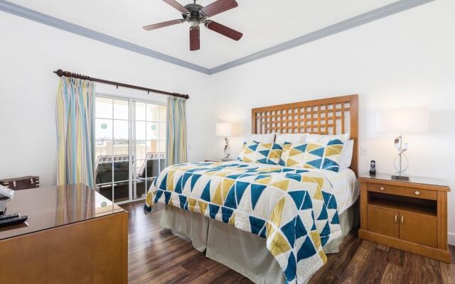 Condo Centre Court Supreme 3 Bedroom Reunion