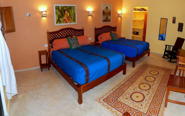 Casa Del Maya Bed & Breakfast