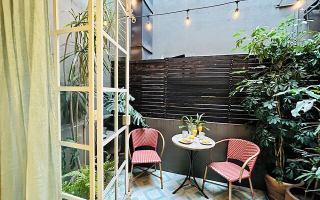 Deco Housing Luxury Rentals in Roma Norte