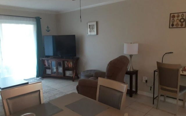 Pelican Inlet C117 2 Bedroom Condo By Redawning