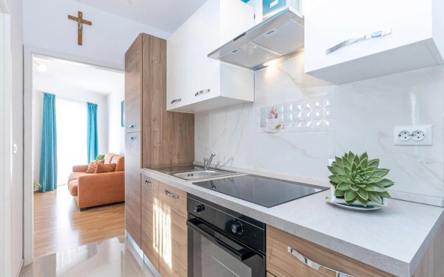 Nice Home in Crikvenica With Wifi and 1 Bedrooms
