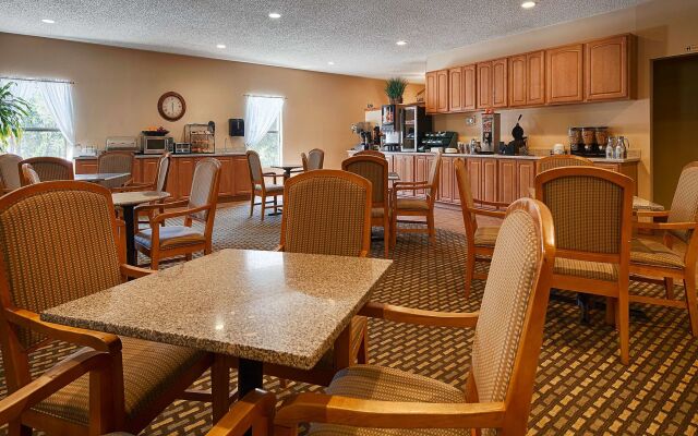 Best Western Pine Springs Inn