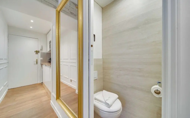 Amazing Historical Parisien Studio Next TO Louvre Area ! - 2