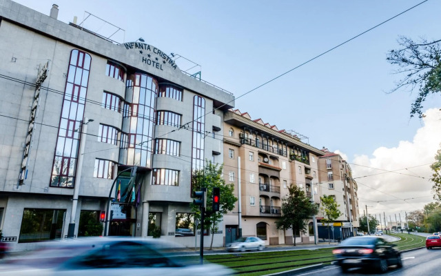 Hotel Infanta Cristina