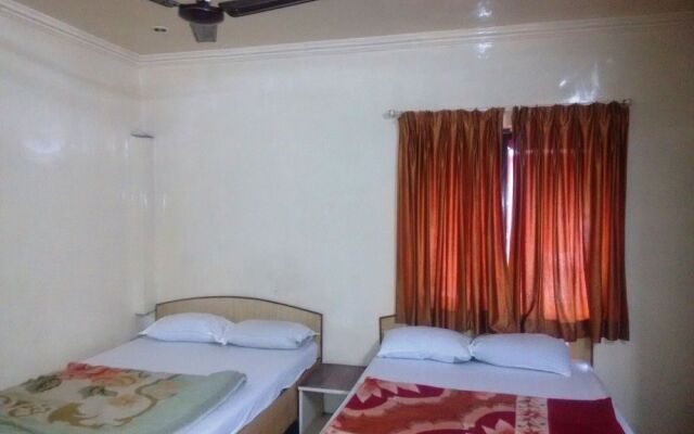 Hotel Aradhana Lodging