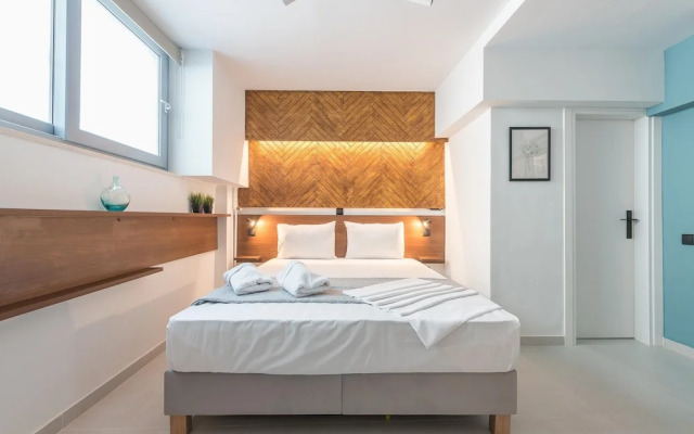 Phaedra Hideaway Suite Near Acropolis by Cloudkeys